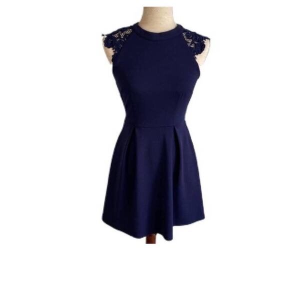Speechless Navy Blue Lace Cap Shoulder Sleeves Skater Mini Dress Size XS - Picture 8 of 10